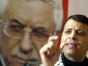 طالبت اللجنة القانونية في تقريرها بإلغاء قرار رفع الحصانة