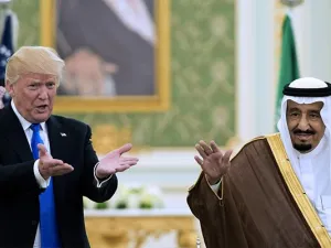 ترامب: قلت للعاهل السعودي إنه لن يبقى في السلطة دون دعم أمريكي