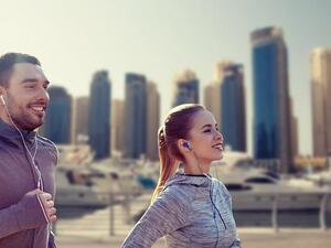 لا شكّ في أن هذا هو الوقت الأمثل لممارسة الرياضة في دبي، والتي تحتضن مجموعة متنوعة من الفعاليات الرياضية (Shutterstock)