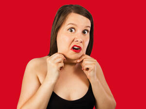 بذور الكتان مصدر ممتاز للأحماض الدهنية أوميجا 3 التي تساعد في فقدان الوزن 