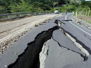  الهزة ضربت بلدة فيروزكوه وكانت على عمق 13 كيلومترا داخل الأرض