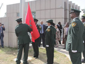 رفع العلم المغربي في مقر الاتحاد الافريقي