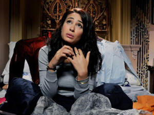 هند صبري في مشهد من المسلسل