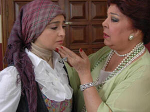حنان ترك في مشهد من (نونة المأذونة)