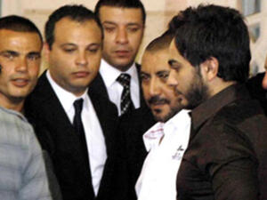 تامر و عمرو في عزاء والدة محمد فؤاد