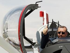 تركيا تقرر اعتقال الطيار السوري