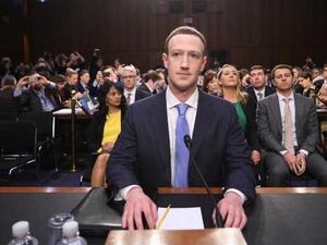 اعتذر مارك أمام مشرعين أمريكيين عن إساءة استخدام موقع التواصل الاجتماعي لبيانات مستخدميه 