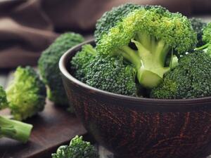 البروكلى من الناحية التطبيقية يعتبر مادة علاجية وواقية من سرطان الثدى 
