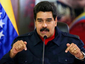 الرئيس الفنزويلي يبدأ زيارة رسمية إلى الجزائر
