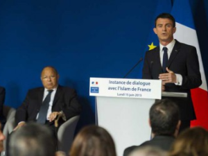 مانويل فالس رئيس الوزراء الفرنسي