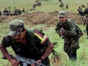 حركة "فارك" المتمردة تعلن أنها ستقدم تعويضات مادية لضحايا النزاع الكولومبي