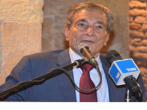 الشاعر المصري فاروق شوشة