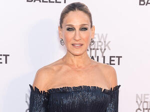 سارة جيسيكا باركر (http://www.theloop.ca)