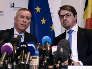 Paris prosecutor Francois Molins and his Belgian counterpart Frederic Van Leeuw address a press conference in Brussels on March 21, 2016. (AFP/John Thys)