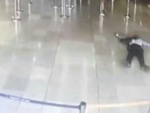 فرنسا.. الكشف عن هوية منفذ هجوم مطار أورلي
