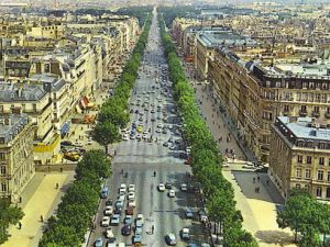 رئيس الوزراء الفرنسي يعرض السياسة العامة لحكومته أمام البرلمان
