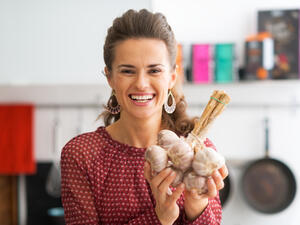 الثوم يعمل على تهدئة الفرد وتحضيره بشكل أفضل للنوم

