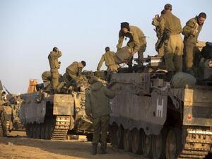 قوات اسرائيلية على حدود قطاع غزة