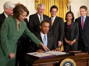اوباما يوقع على قانون العقوبات/أ.ف.ب