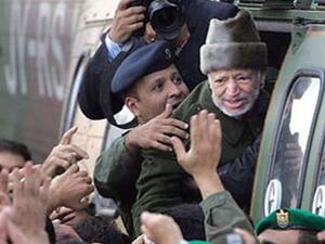 اجهزة الامن في غزة قامت بترميم مروحية ابو عمار ووضعها في مقر انصار الامني