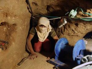 نفق للتهريب بين قطاع غزة ومصر 