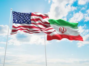 إيران تفرض عقوبات على 15 شركة أمريكية