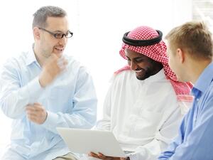 أصبح أصحاب العمل والمنظمات الحكومية في دول مجلس التعاون الخليجي والمشرق العربي يلجأون بشكل كبير الى الاستثمار في برامج ريادة الأعمال