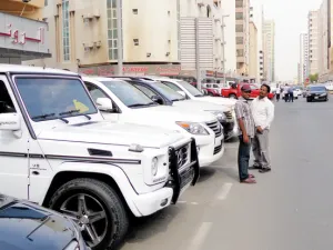 تم إنذار 14 ألف و117 مركبة تشوه المنظر العام بالشارقة خلال 2014