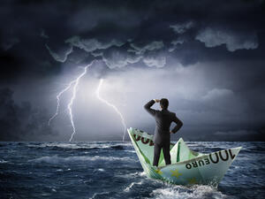 كان محللون قد توقعوا ارتفاع التضخم بـ 0.4 في المائة، في ظل تعزيز المركزي الأوروبي لجهوده خلال الشهر الماضي لتجنب السقوط في فترة طويلة من الانكماش، وبيانات التضخم لم تتغير عن الشهر السابق