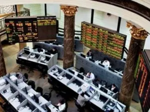 خسرت البورصة المصرية أمس نحو 5.76 مليار جنيه (822 مليون دولار) بنهاية تعاملات أمس