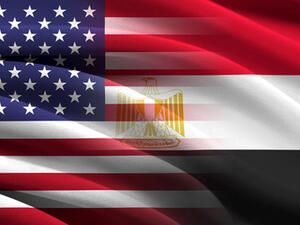 شهدت العلاقات المصرية الأميركية توترا في أعقاب عزل الرئيس الأسبق محمد مرسي، وعلقت واشنطن معونة سنوية عسكرية لمصر تقدر بـ1.3 مليار دولار