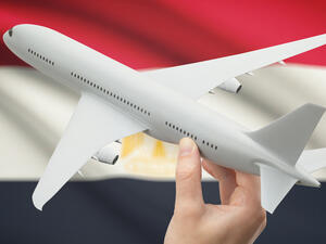 يعاني قطاع السياحة المصري الذي يعد ركيزة أساسية للاقتصاد ومصدرا رئيسيا للعملة الصعبة منذ انتفاضة عام 2011 التي أدت إلى عزوف السياح