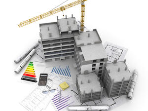 تلعب شركة الاستثمارات الصناعية دورا استراتيجيا للاستغلال الأمثل للصناعات الأساسية المتاحة، بما يعظم الفائدة للاقتصاد الوطني