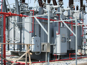 تنشئ دول “مجلس التعاون الخليجي” محطات بحرية عملاقة لتوليد الطاقة، وذلك في خطوة احترازية لأي طارئ بيئي كتلوث مياه الخليج العربي بالإشعاعات النووية.