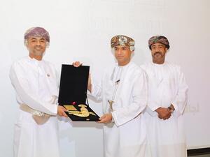 جرى مؤخراً تكريم صحار الدولي على رعايته للنسخة الأولى من جائزة سبلة عمان للأعمال المرئية 2018م.

