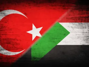 يبلغ حجم الاستثمارات التركية بالسودان في كل القطاعات نحو ملياري دولار، تتمثل في 288 مشروعاً