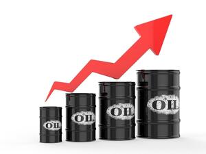 ارتفع مزيج برنت في عقود تسليم أغسطس آب 3 سنتات إلى 64.48 دولار للبرميل بحلول الساعة 06:02 بتوقيت جرينتش 