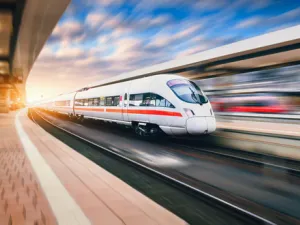 خط سكك حديدية سيربط الامارات بالسعودية بنهاية 2021