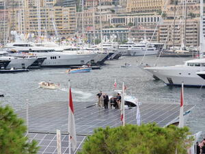 A new waterfront development in Tripoli with high-end restaurants, shops and accommodation will either give a badly needed boost to an impoverished city, or it will further divide an already fragmented society