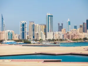 البحرين تضع خطة لتنمية أكثر من 6300 مؤسسة متوسطة وصغيرة