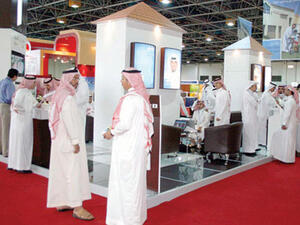 يوجد في السعودية أكثر من 600 منشأة مهيأة للمعارض والمؤتمرات والاجتماعات، وأكثر من 1200 منظم معارض ومؤتمرات مرخص من وزارة التجارة والصناعة (الشرق الأوسط)