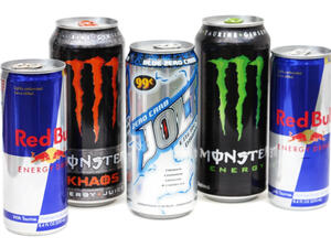 اتفقت دول “مجلس التعاون الخليجي” على فرض ضريبة انتقائية بشكل موحد  على مشروبات الطاقة 100%