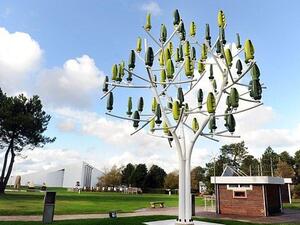 يسلّط معرض الطاقة الشمسية الذي يقام كذلك تحت مظلة القمة العالمية لطاقة المستقبل الضوء على أحدث الحلول في مجال التطبيقات الكهروضوئية الشمسية ومكوناتها