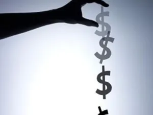 الخطة تتضمن خفض عجز الموازنة إلي10% فقط مقابل14% الي جانب خفض أعباء الدين العام الي91% فقط من الناتج المحلي الاجمالي