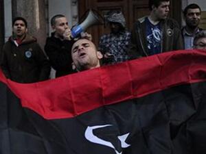 يمثل النفط أكثر من 95% من صادرات ليبيا و75% من ميزانية الدولة. ويقدر احتياطها من الغاز بـ1,5 مليار متر مكعب