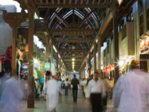According to a recent report by CB Richard Ellis, Dubai now equals London as the most popular retail city in the world