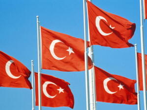 قبل انطلاق سفينة الاستكشاف، ترك أردوغان الباب مفتوحا أمام التهدئة مؤكدا أن بلاده مستعدة للتراجع عن مشروعها إن فعلت قبرص المثل
