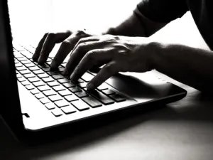 أصبحت هجمات طلب الفدية سوقاً مربحة، فيما يبقى على شركات التكنولوجيا إيجاد حل لهذه الظاهرة المتفاقمة