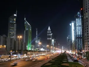 في المرحلة الثالثة، يتم ربط دبي بإمارتي الفجيرة ورأس الخيمة بطول 279 كيلو متراً، حيث يتوقع إنجاز هذه المرحلة بحلول 2018