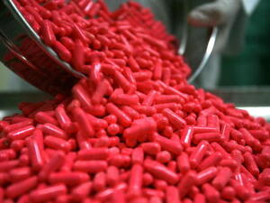 The total value of the UAE pharmaceutical industry was estimated at $ 1.6 billion in 2012